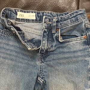 Zara girls sz 7 “star” Jeans